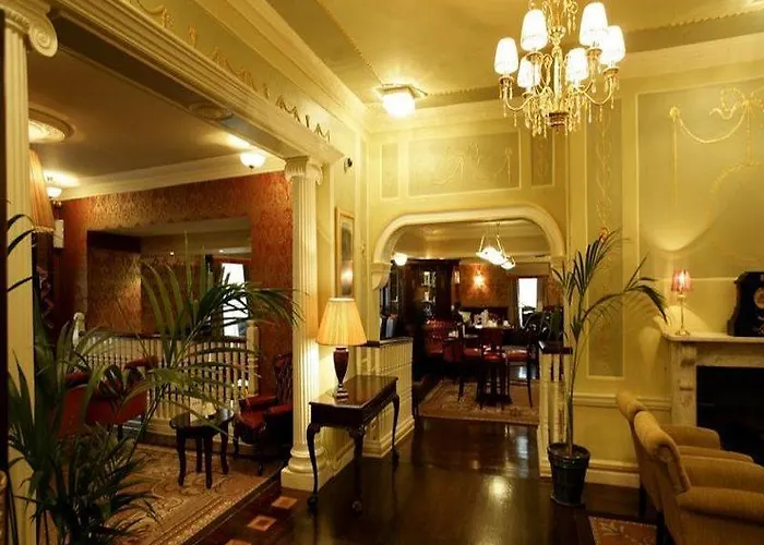 Otel Buswells