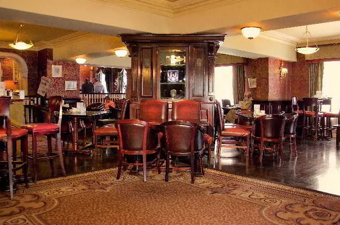 Buswells 3* Dublin